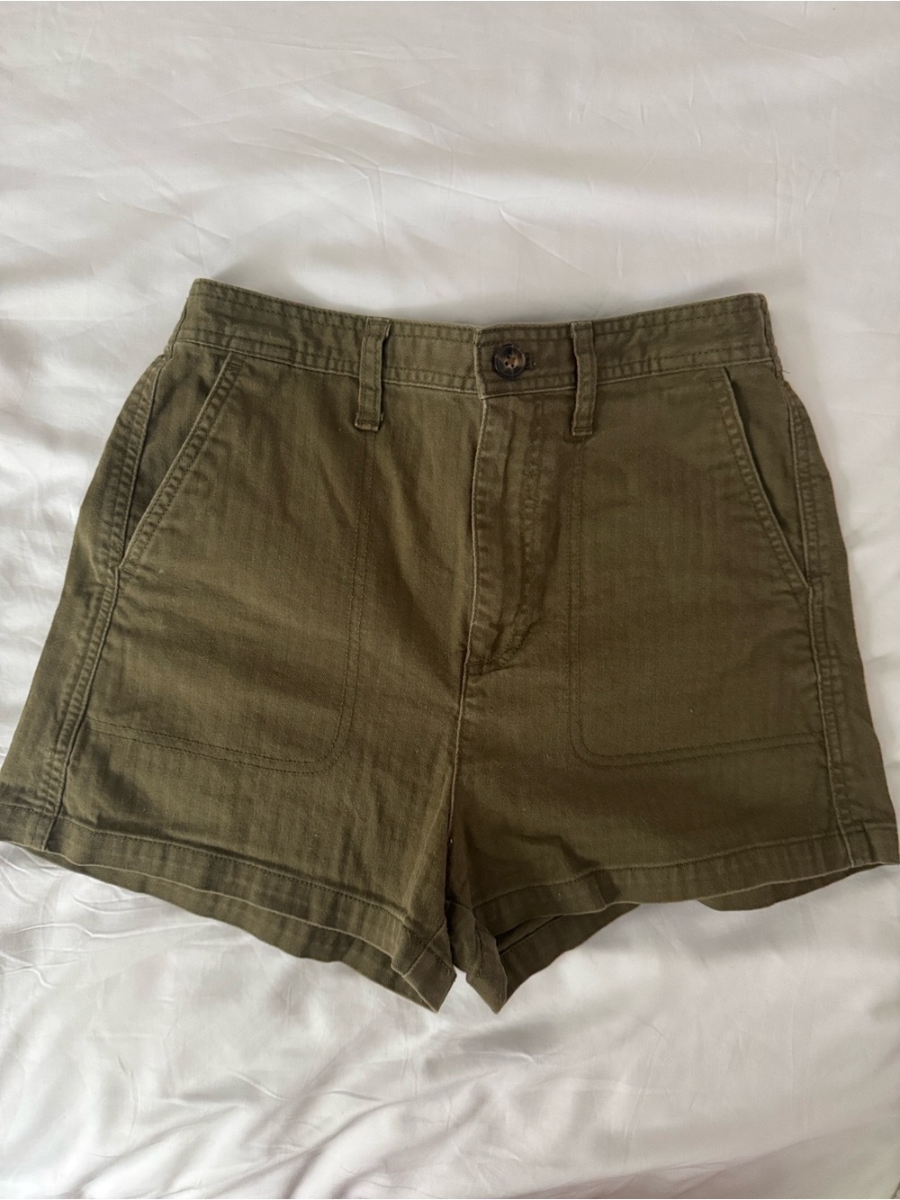 Madewell Olive High-Waist Camp Shorts - Picture 2 of 4
